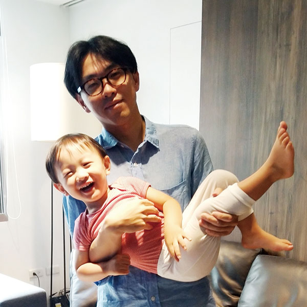 【張育豪】「眠豆腐」創辦人 朋友曾問我，創業跟當奶爸，同時完成世界上最難的兩件事的秘訣是什麼？答案就是檸檬清潔！！！
